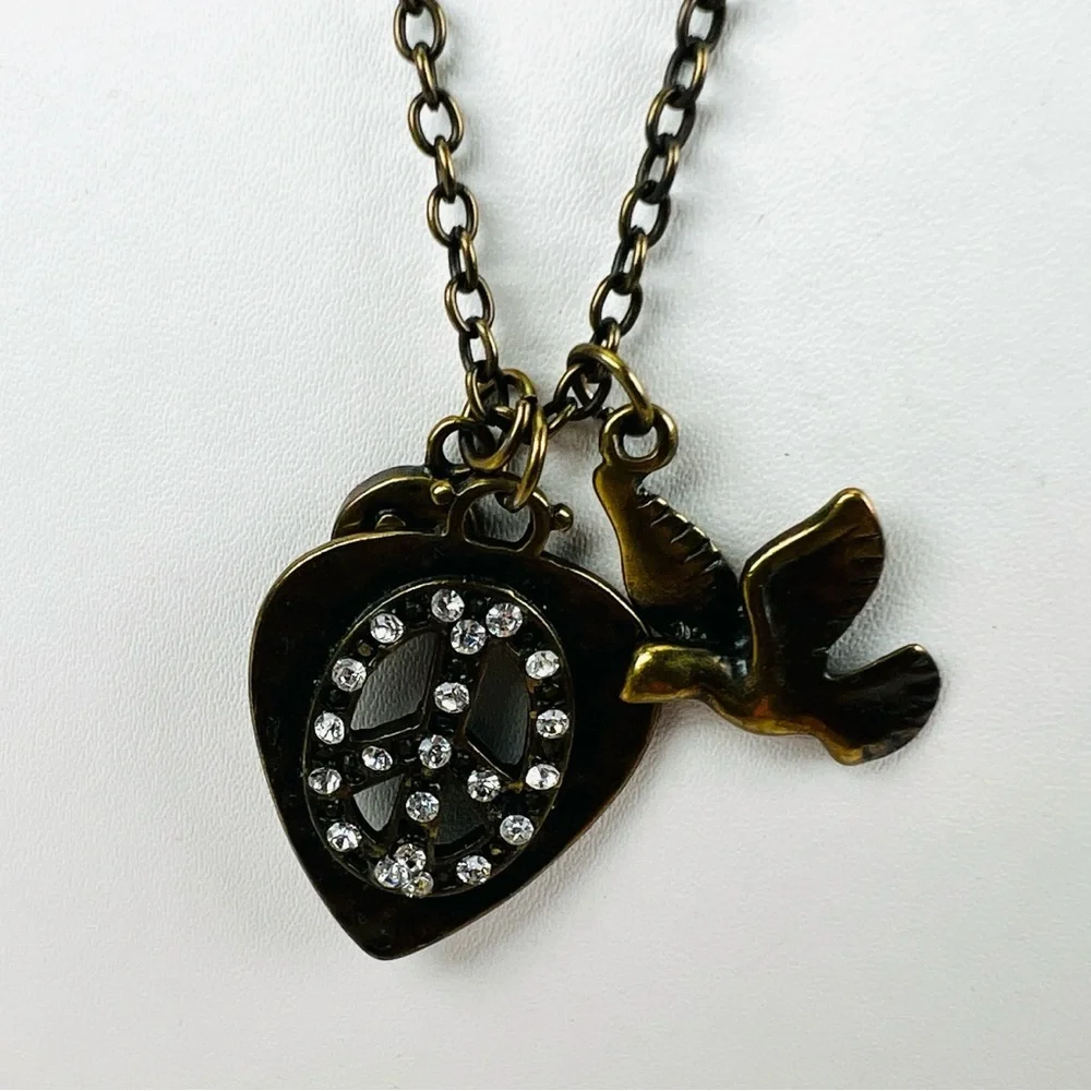 Beautiful bronze stone, 3 charm peace sign, heart, bird, long costume necklace - Picture 3 of 11